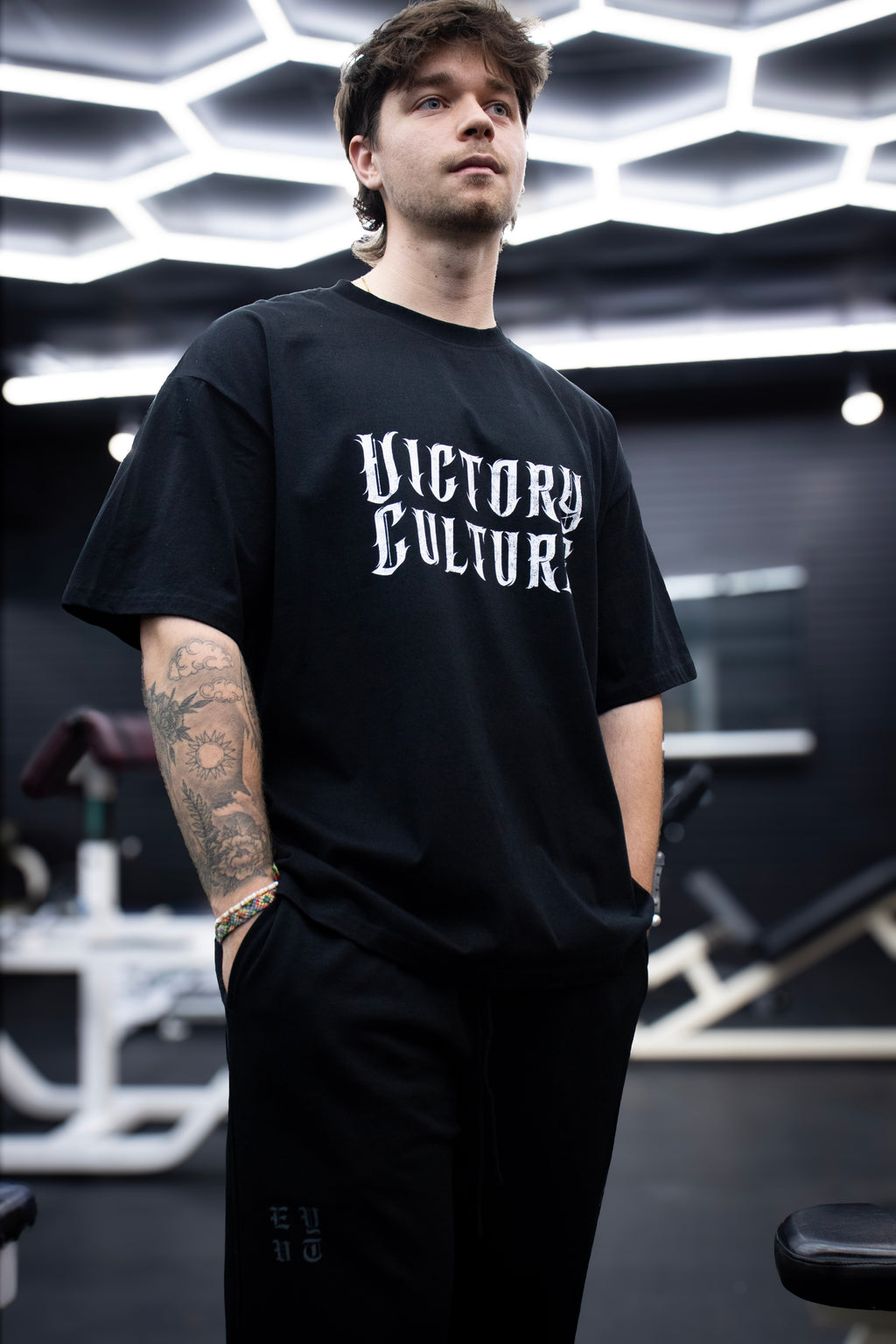 VICTORY CULTURE TEE