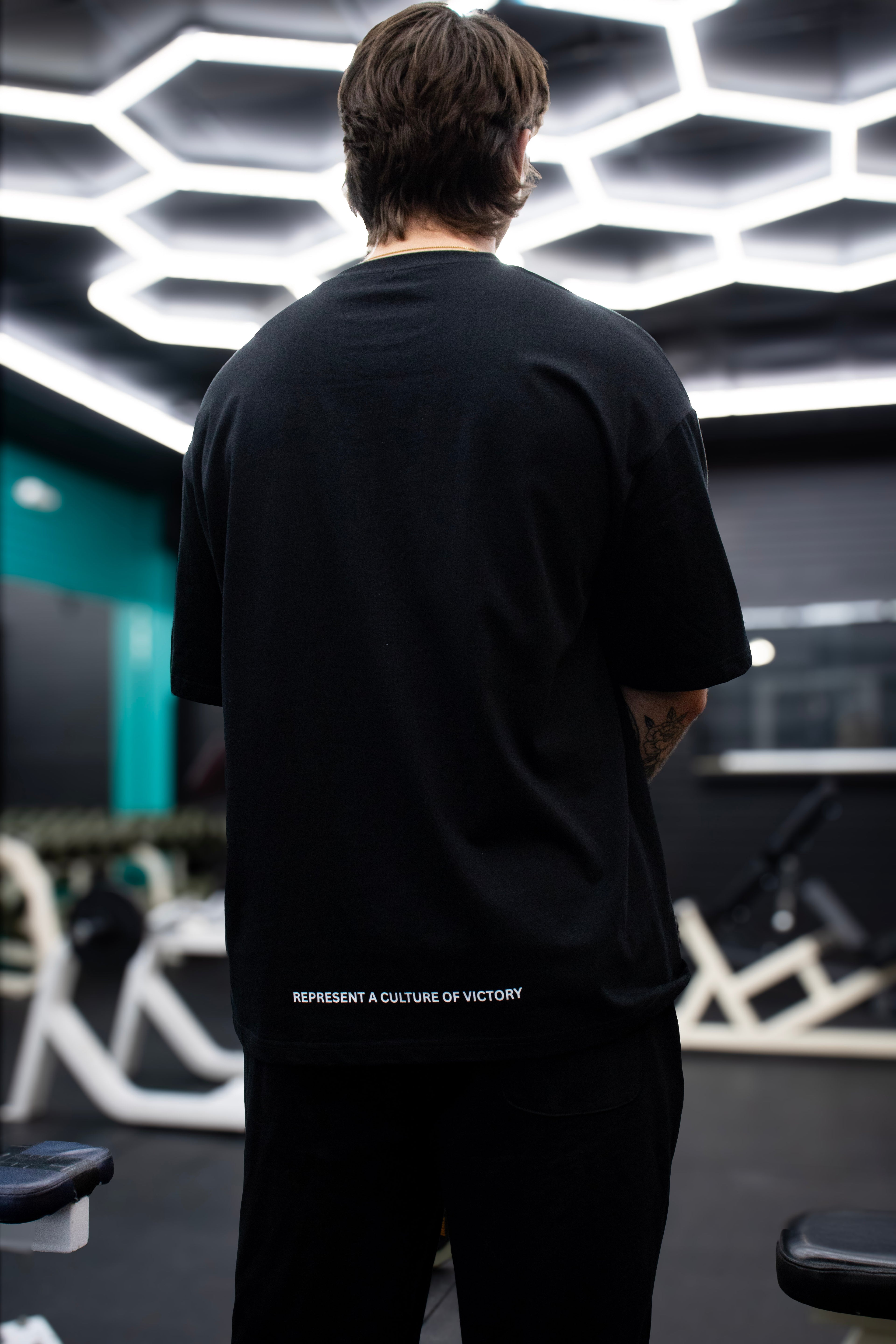 VICTORY CULTURE TEE