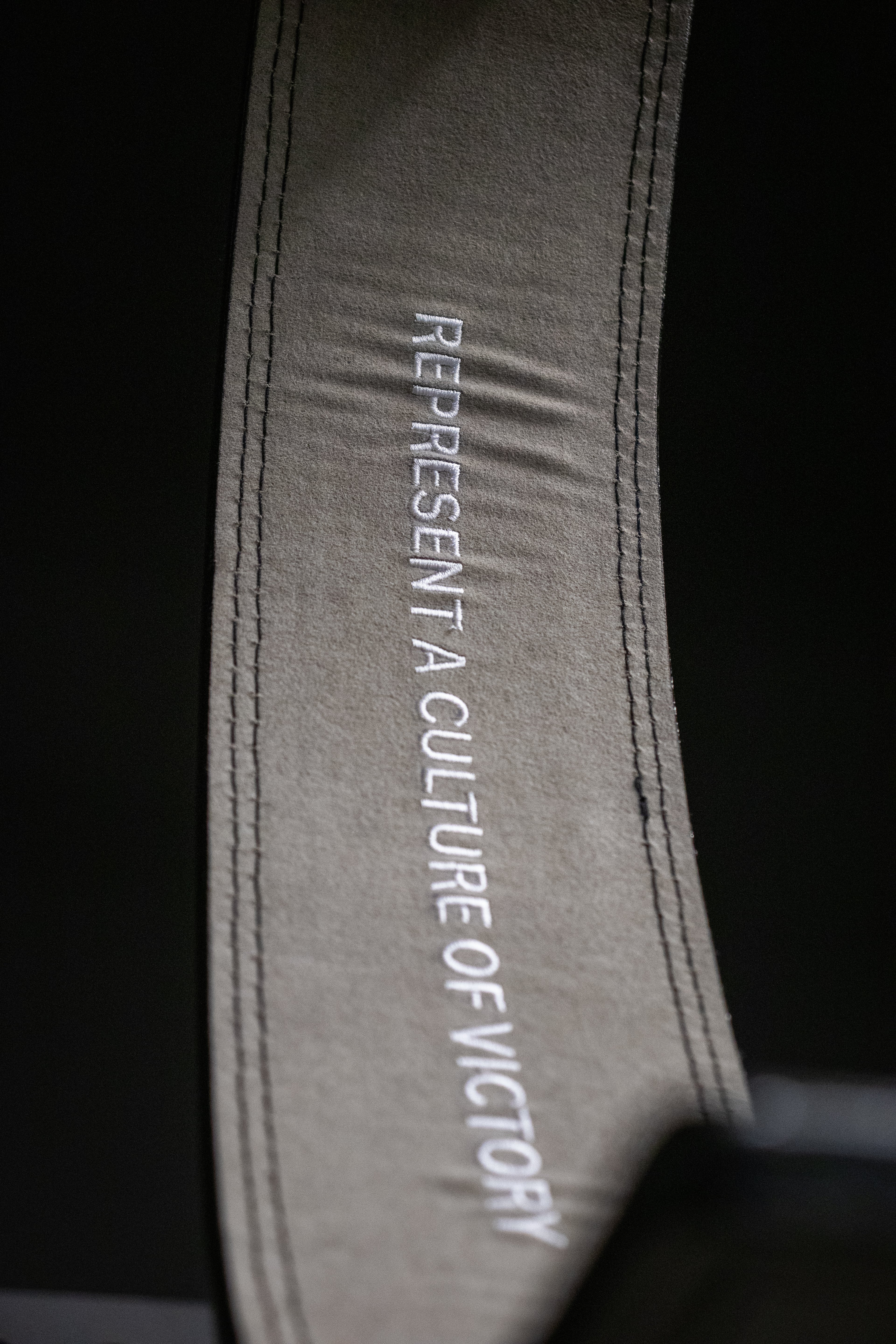 10MM Lever Belt - Grey